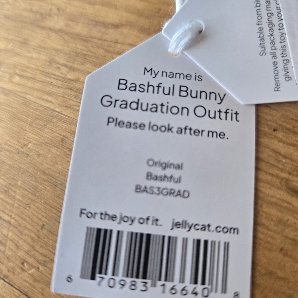 Jellycat Bashful Bunny Graduation Outfit 12.2x4.7x3.5" Soft Plush BNWT Authentic - Picture 7 of 9